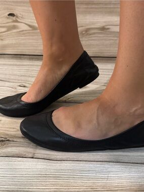 Lucky Brand Black Leather Ballet Flats